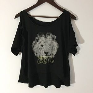 Japanese Boutique Black Lion Cold Shoulder Crop Top